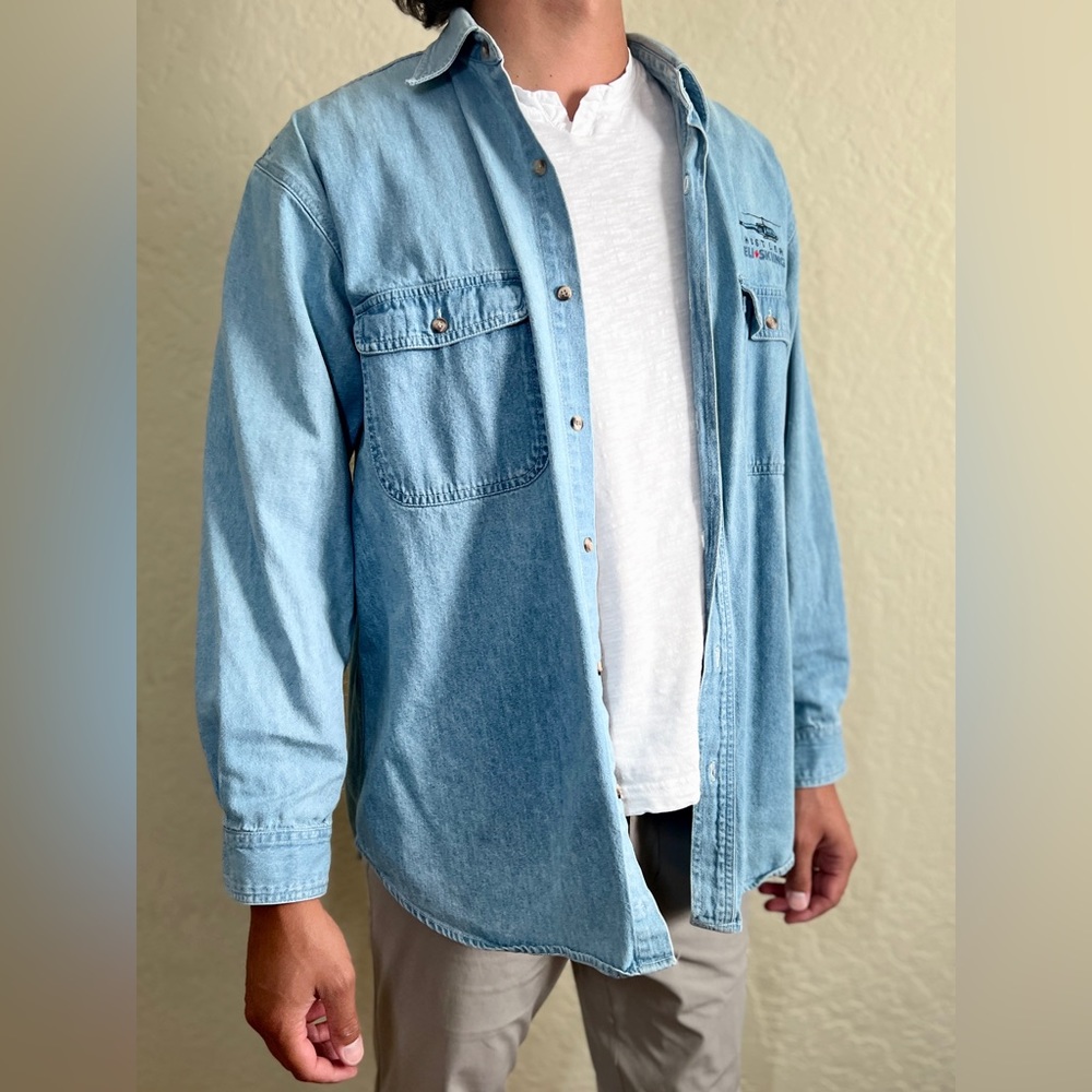 Vintage Oversized Whistler Heli-Skiing Jean Shirt Large (Rumors Original)